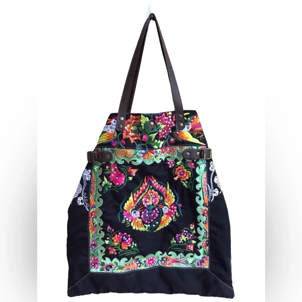 Wabags Boho Embroidered Large Tote - Picture 11 of 16